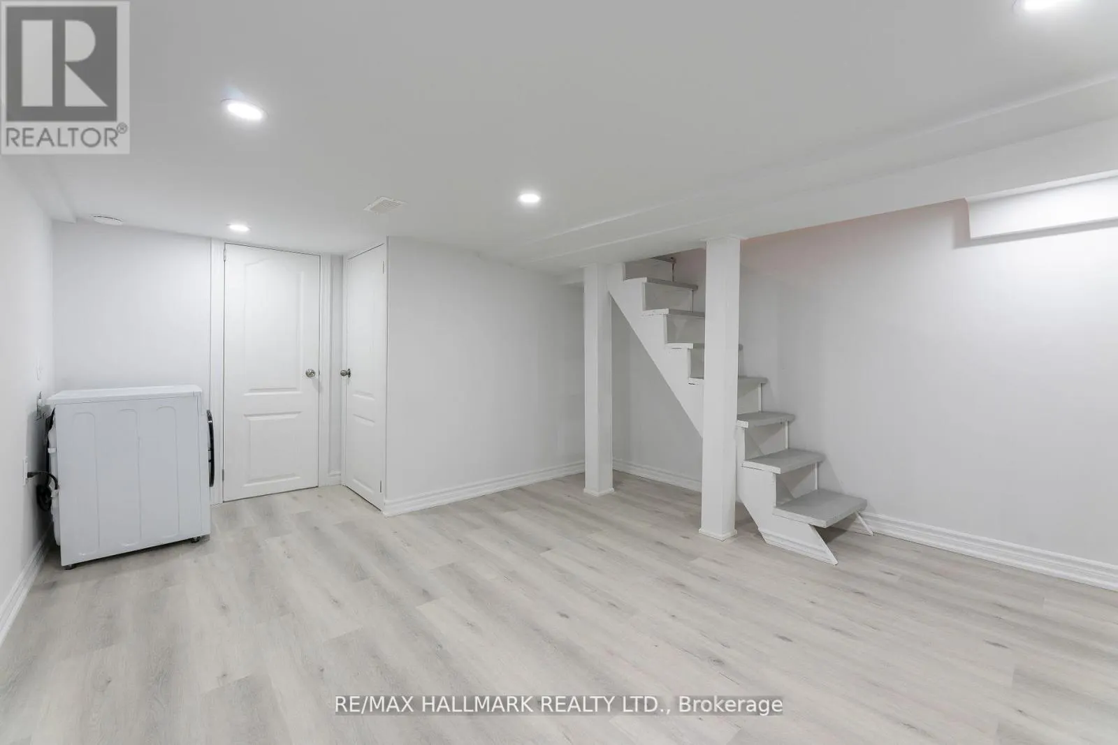 106 WILLOW AVENUE