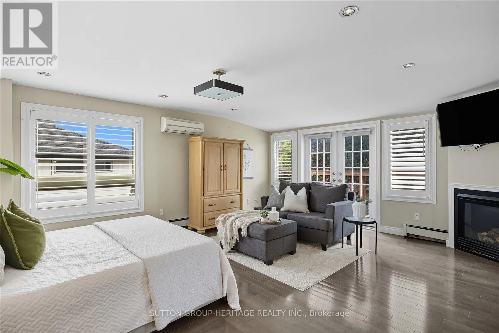 408 COCHRANE STREET