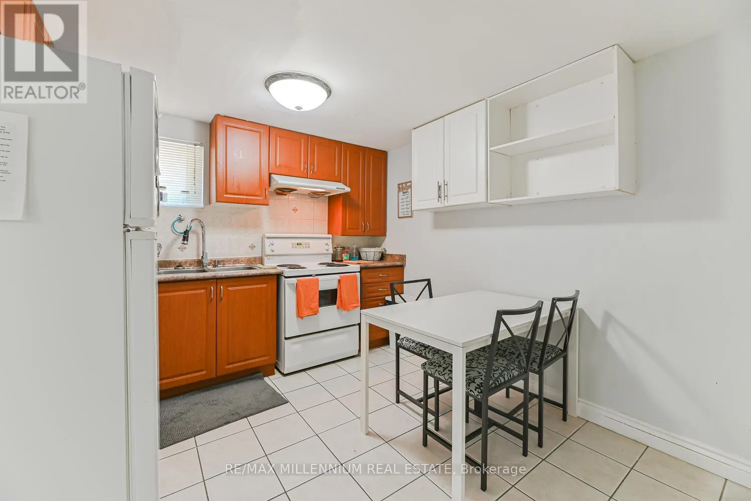 242 CORONATION DRIVE