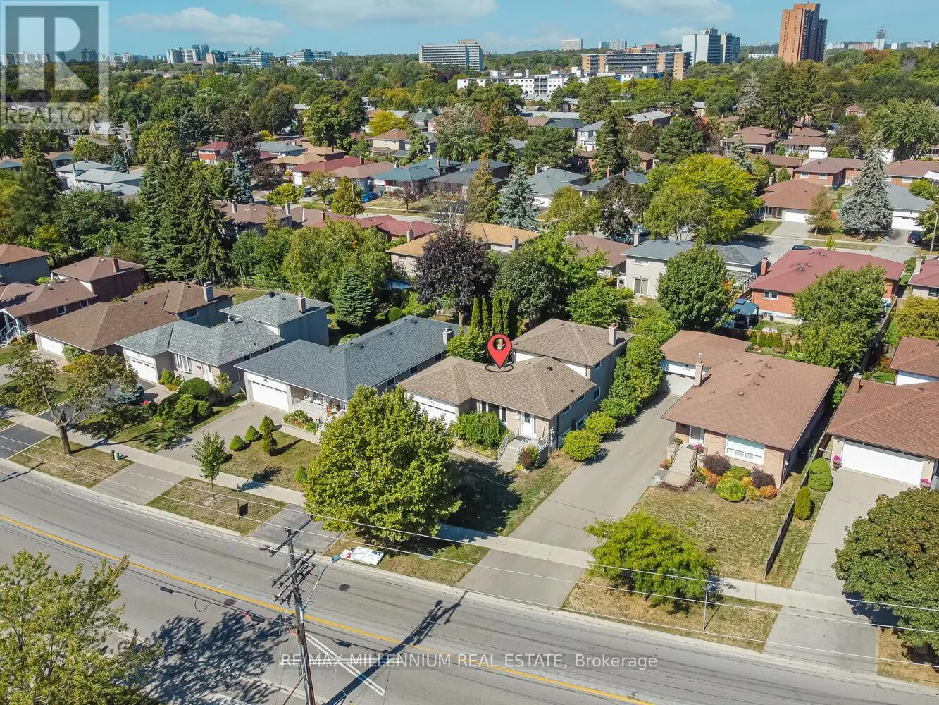 242 CORONATION DRIVE