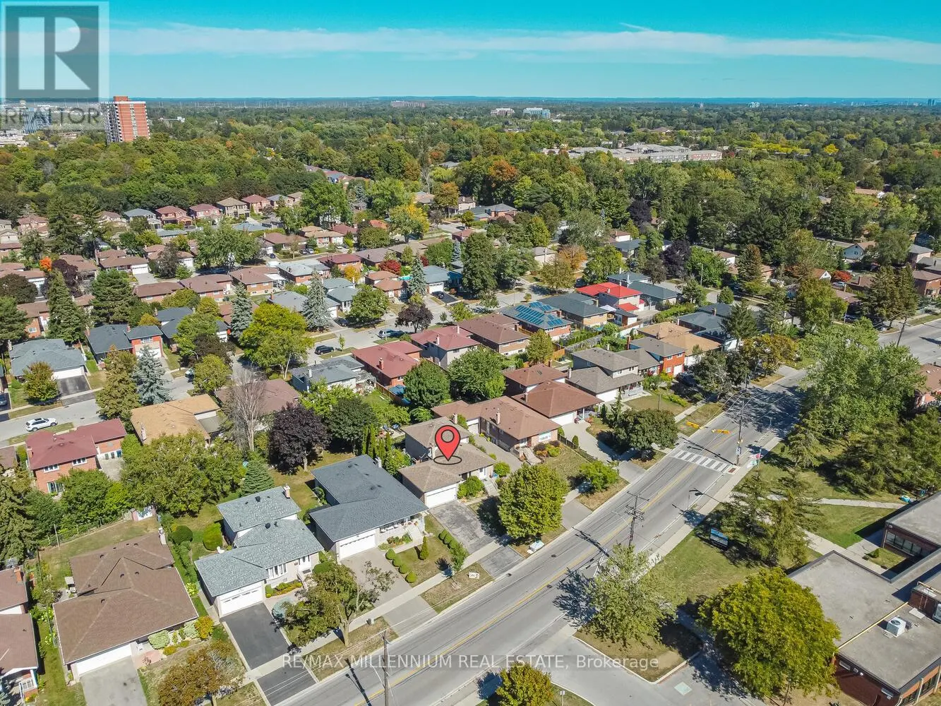 242 CORONATION DRIVE