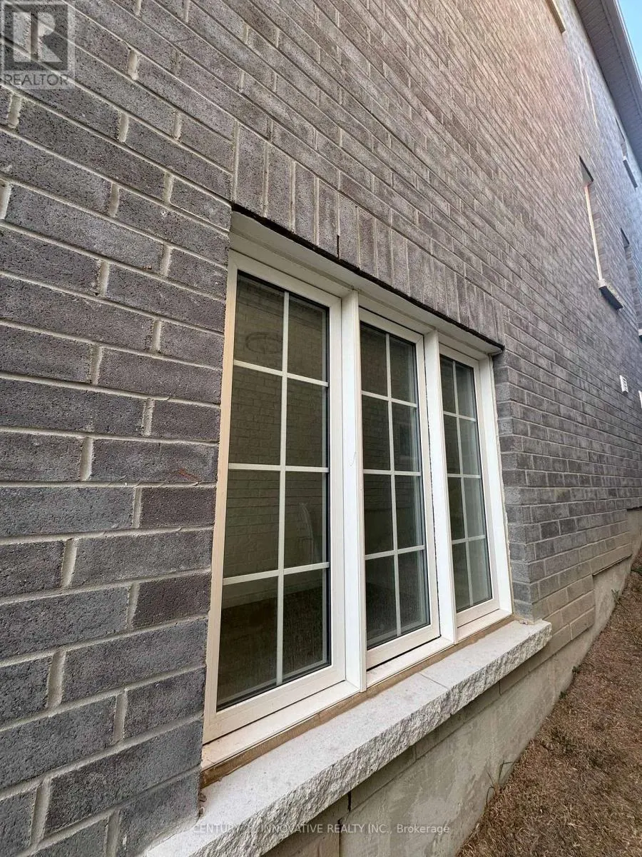 BSMT - 35 CREEDON CRESCENT