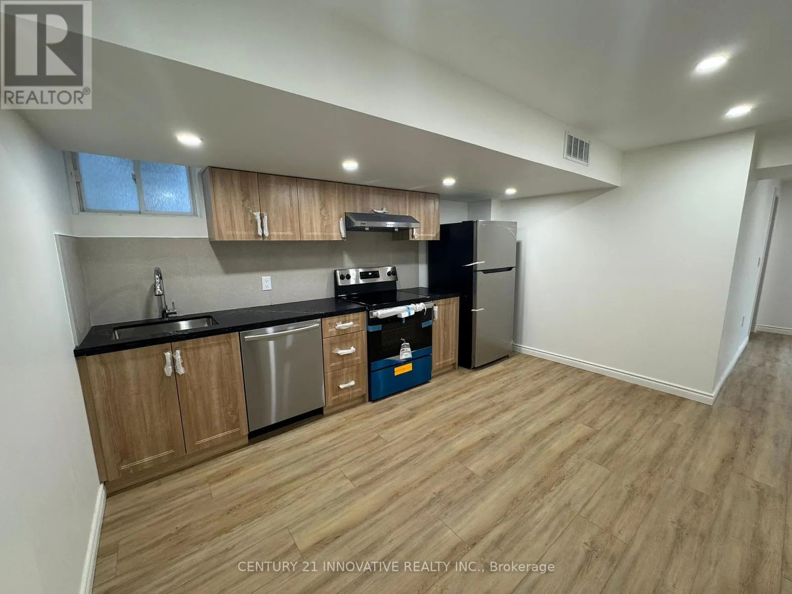 BSMT - 35 CREEDON CRESCENT