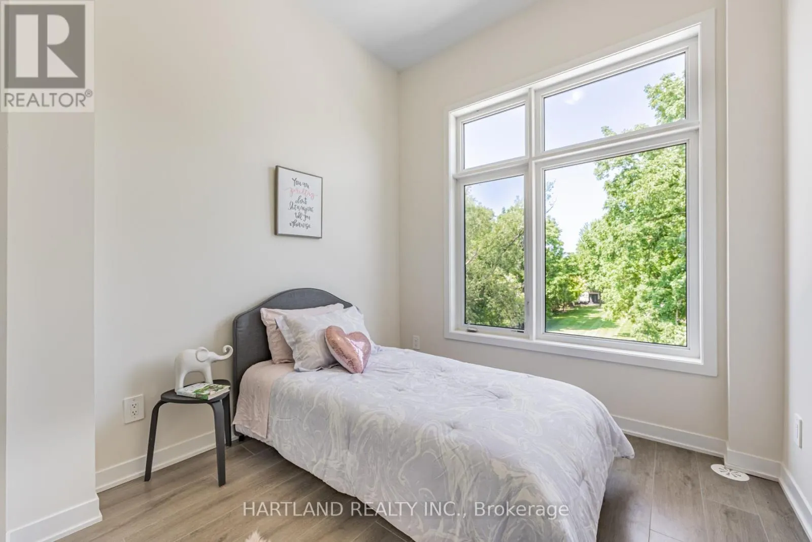 128 - 755 OMEGA DRIVE