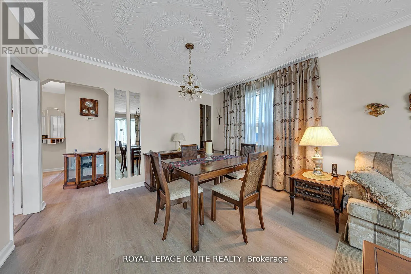 24 BERAN DRIVE