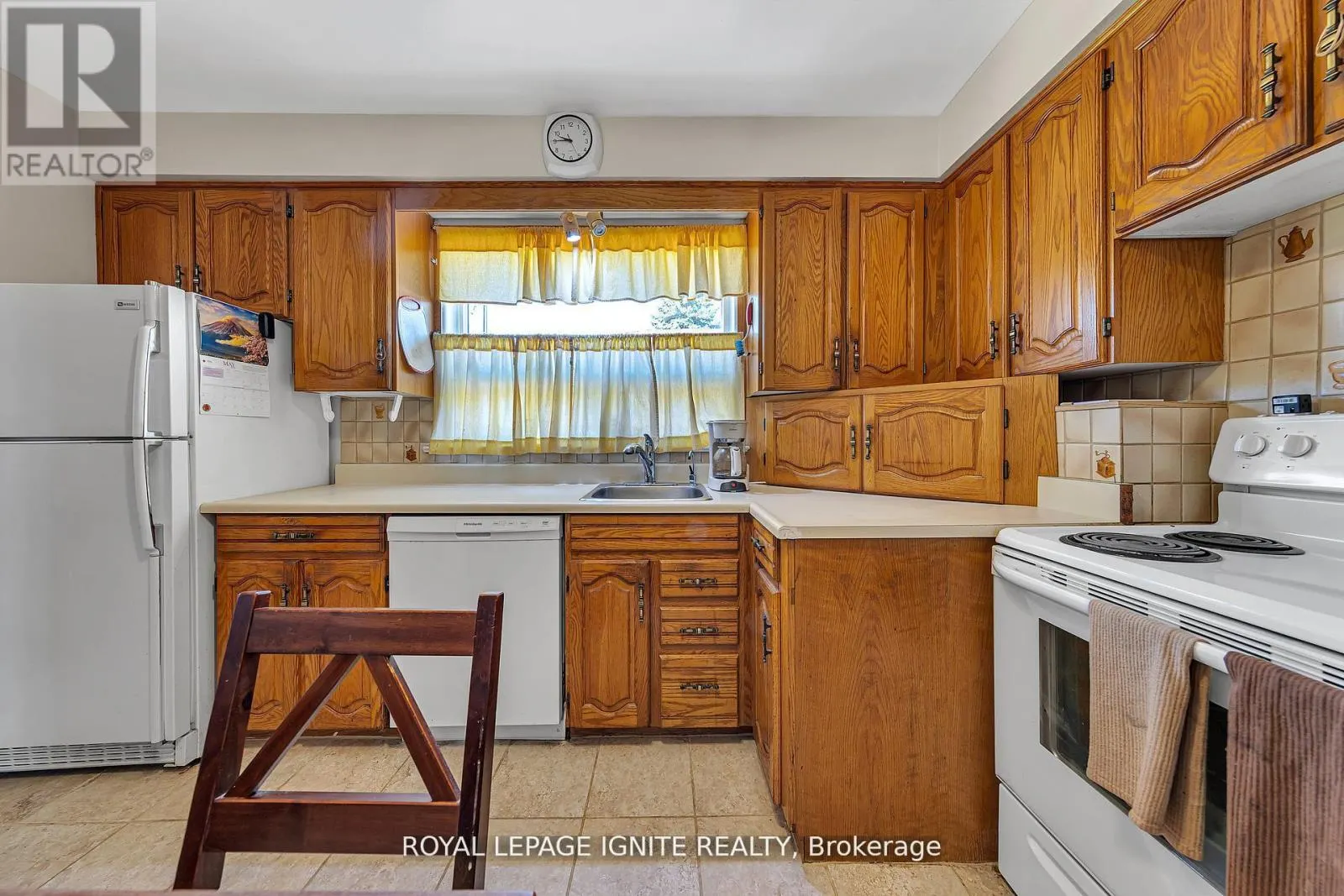 24 BERAN DRIVE