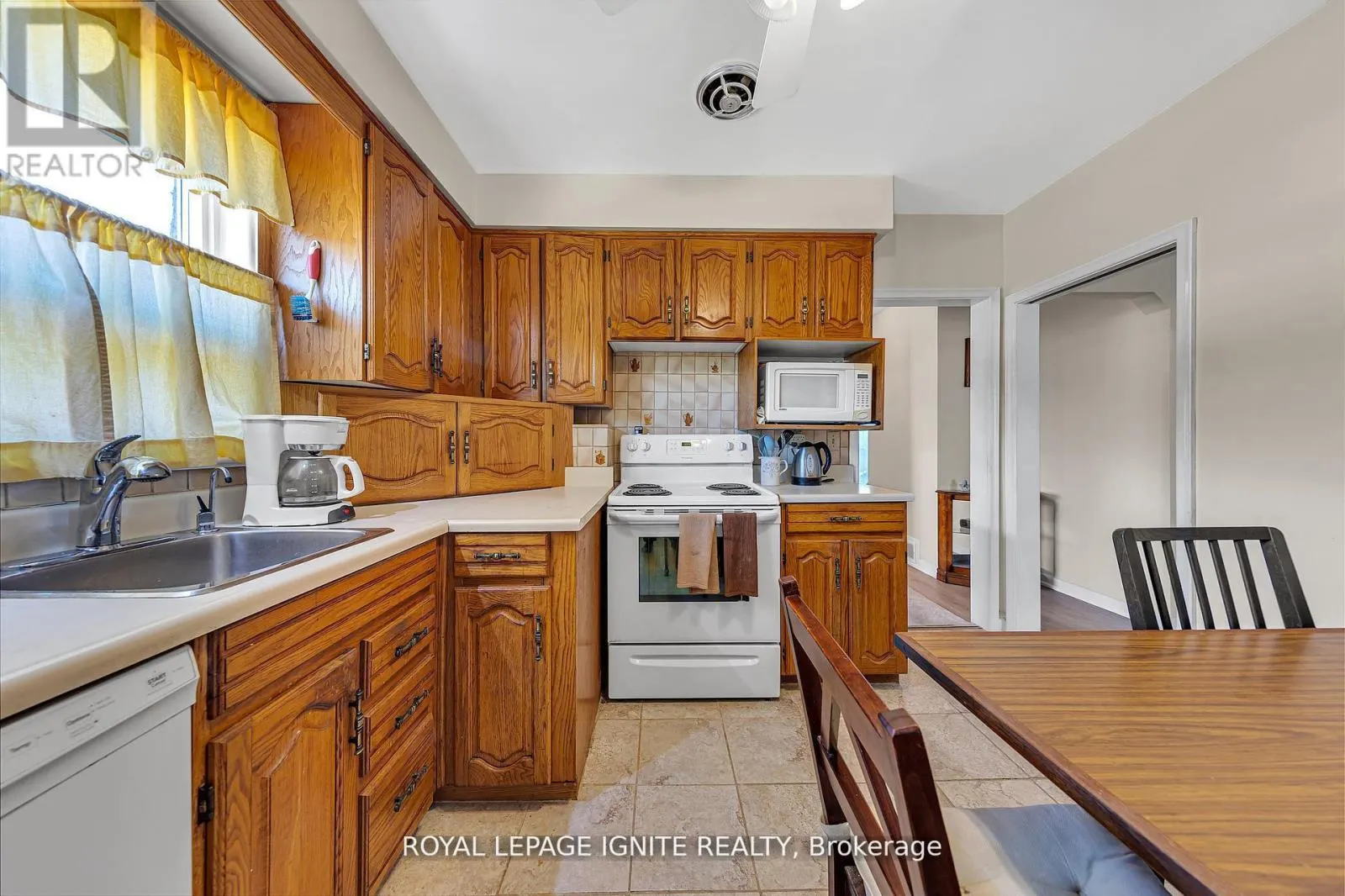 24 BERAN DRIVE