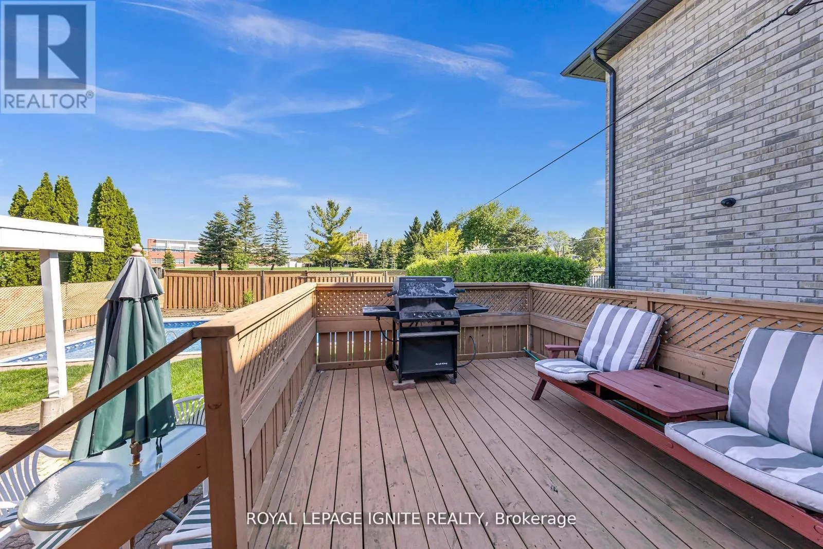 24 BERAN DRIVE