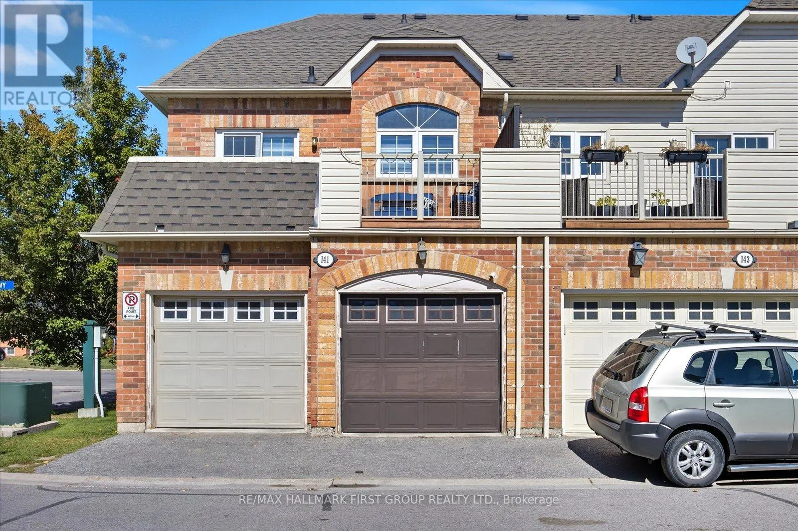 141 KENNETH HOBBS AVENUE