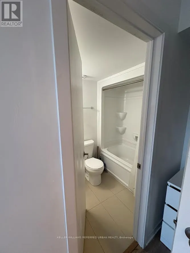 10-2 - 1720 SIMCOE STREET N