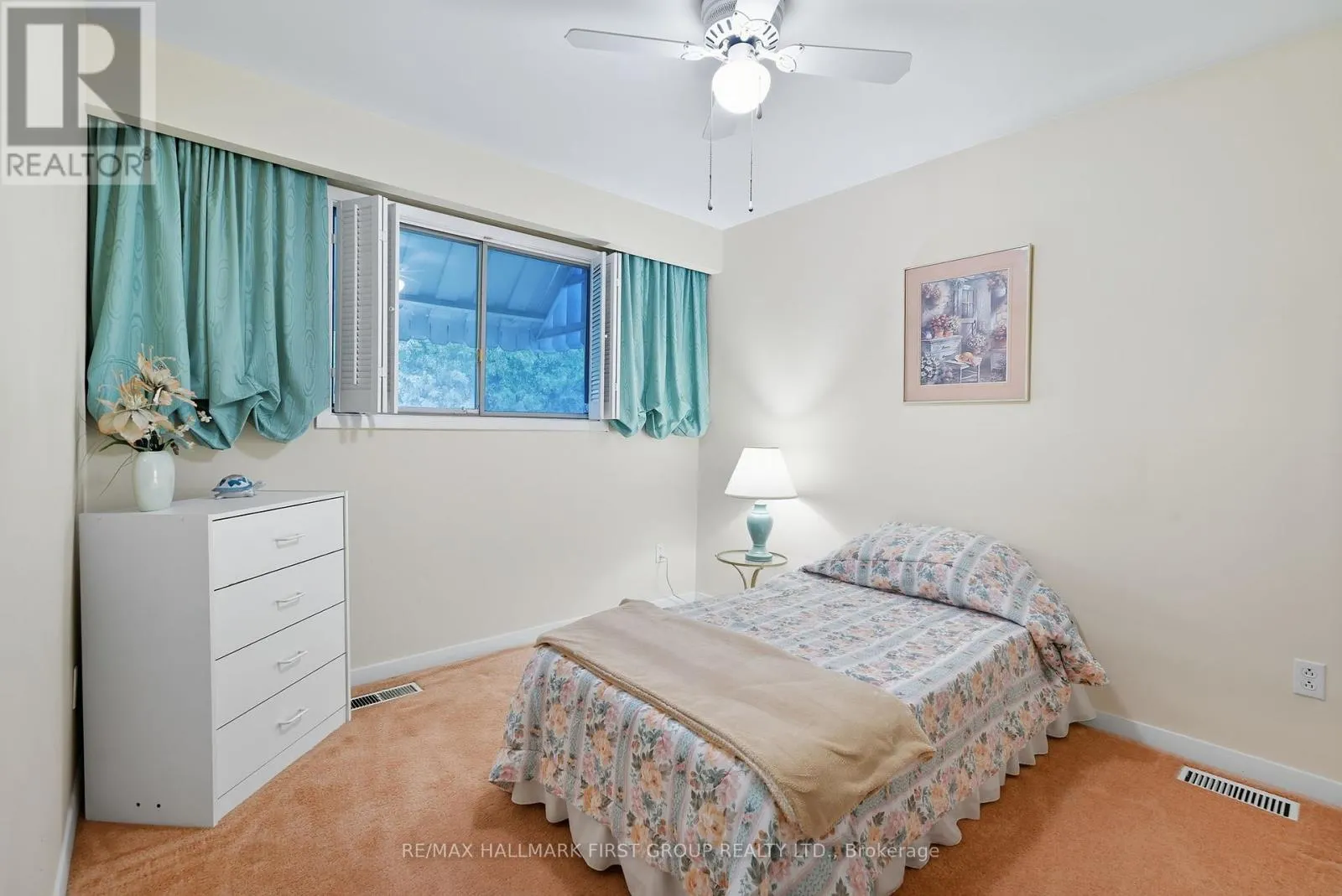 6 WINDOVER DRIVE