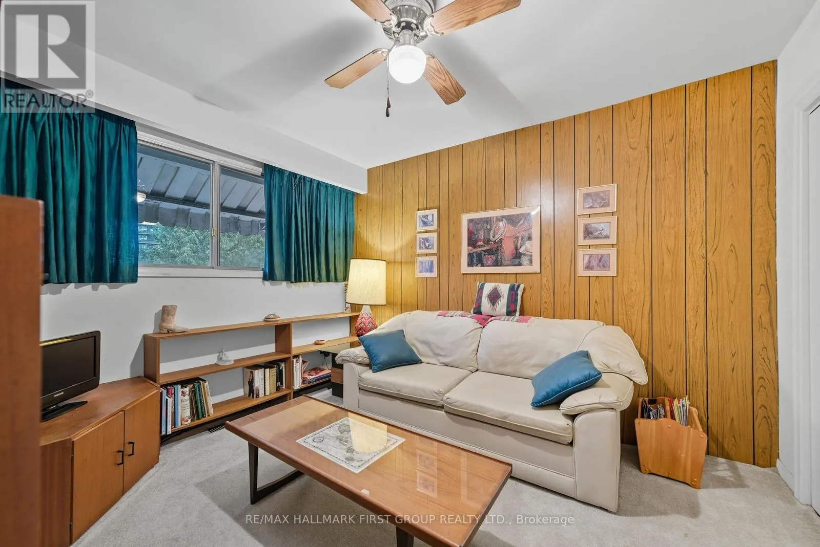 6 WINDOVER DRIVE