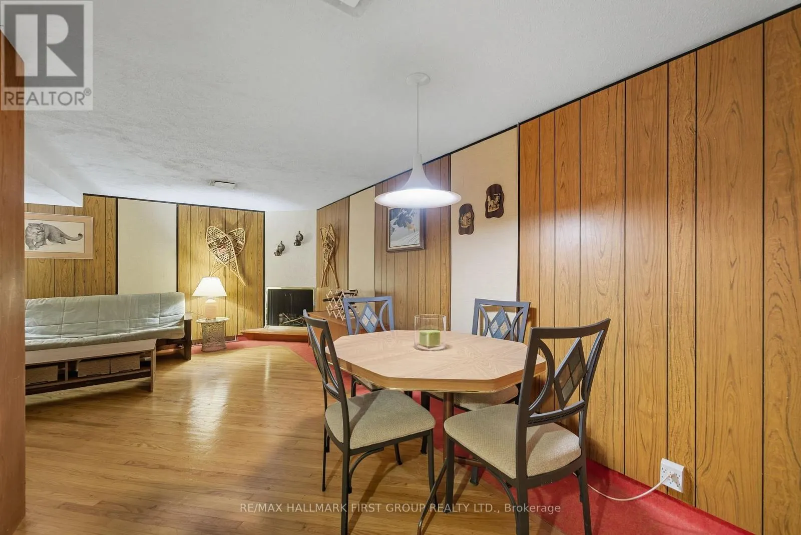 6 WINDOVER DRIVE