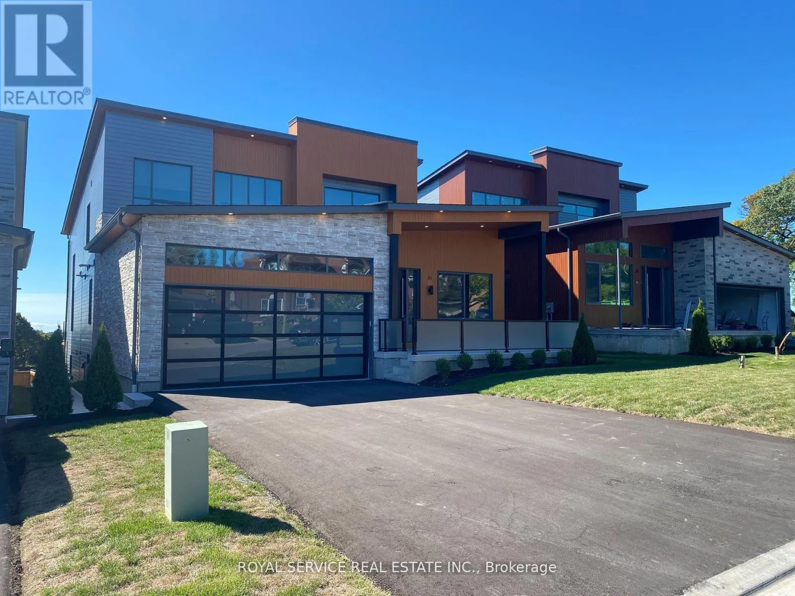 UPPER - 61 WAYWELL STREET, #Upper