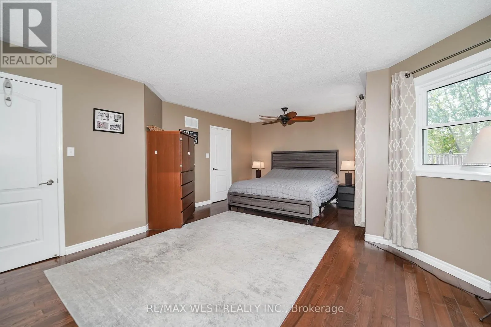 50 GARTSHORE DRIVE