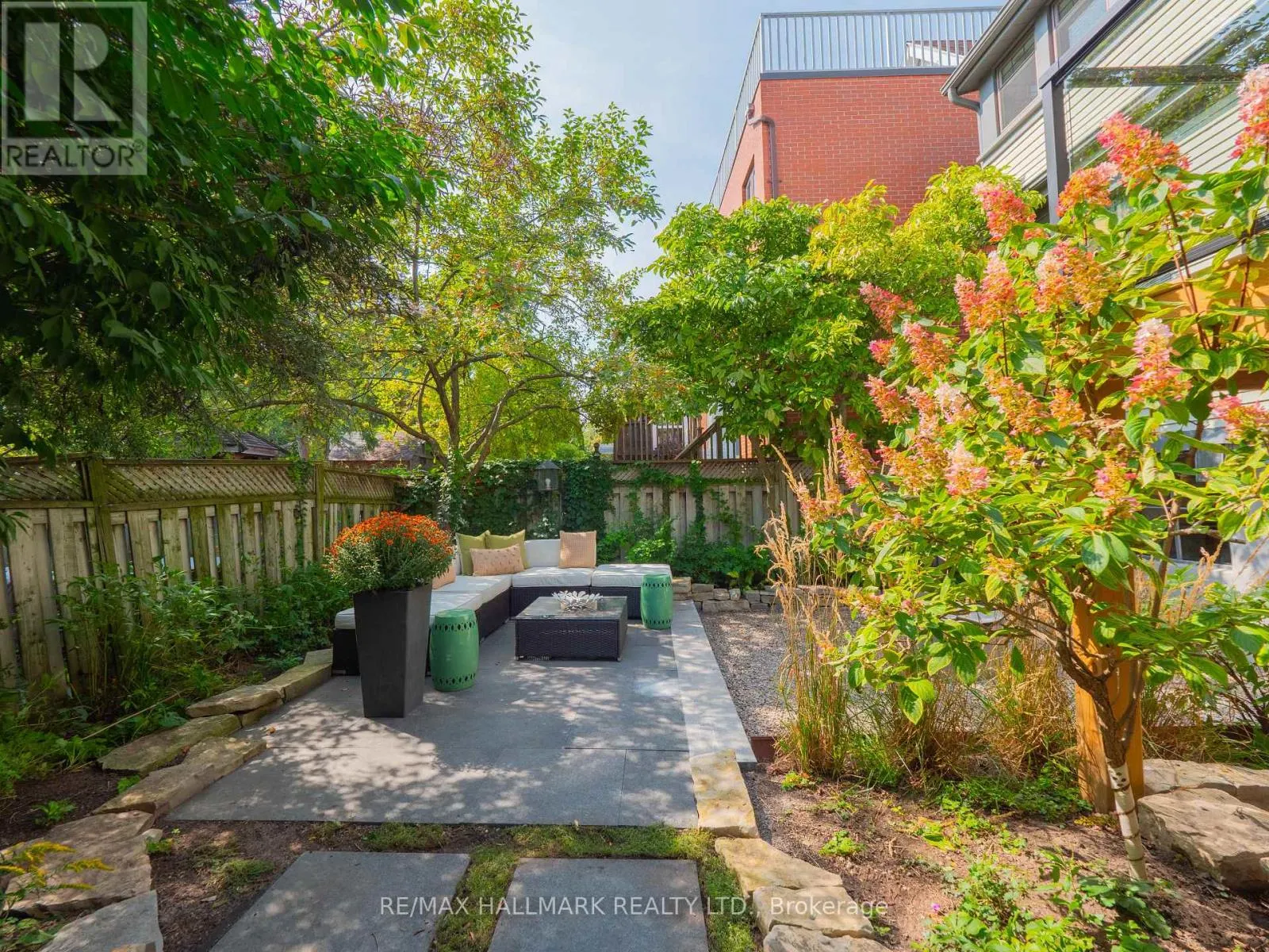 81 HOGARTH AVENUE