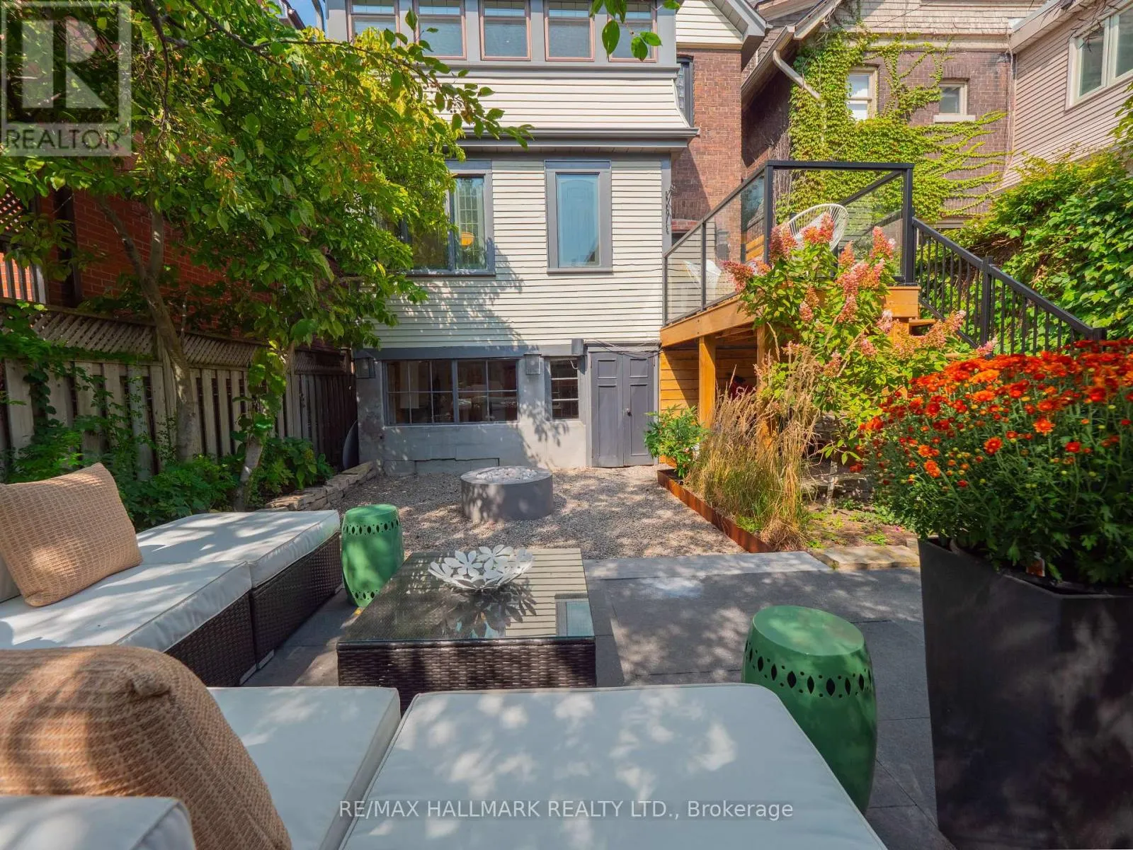 81 HOGARTH AVENUE