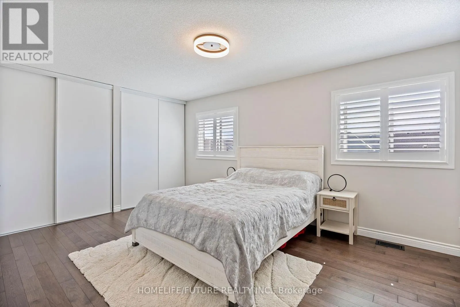 1392 GLASPELL CRESCENT