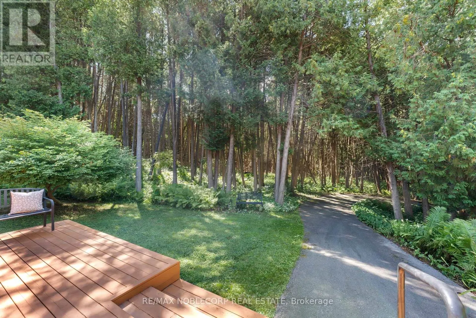 3435 GREENWOOD ROAD