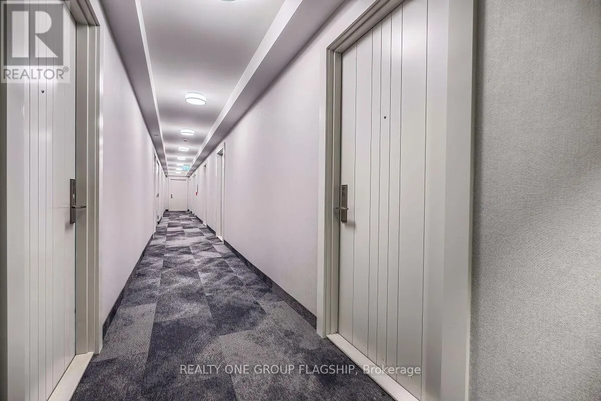 421 - 2550 SIMCOE STREET N