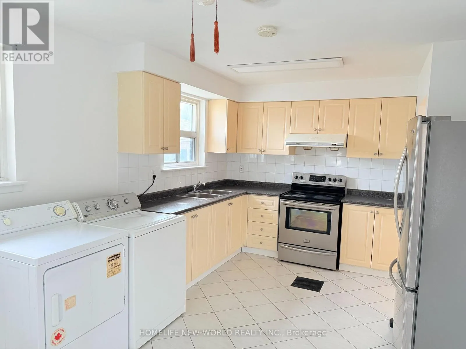 37 TINETA CRESCENT