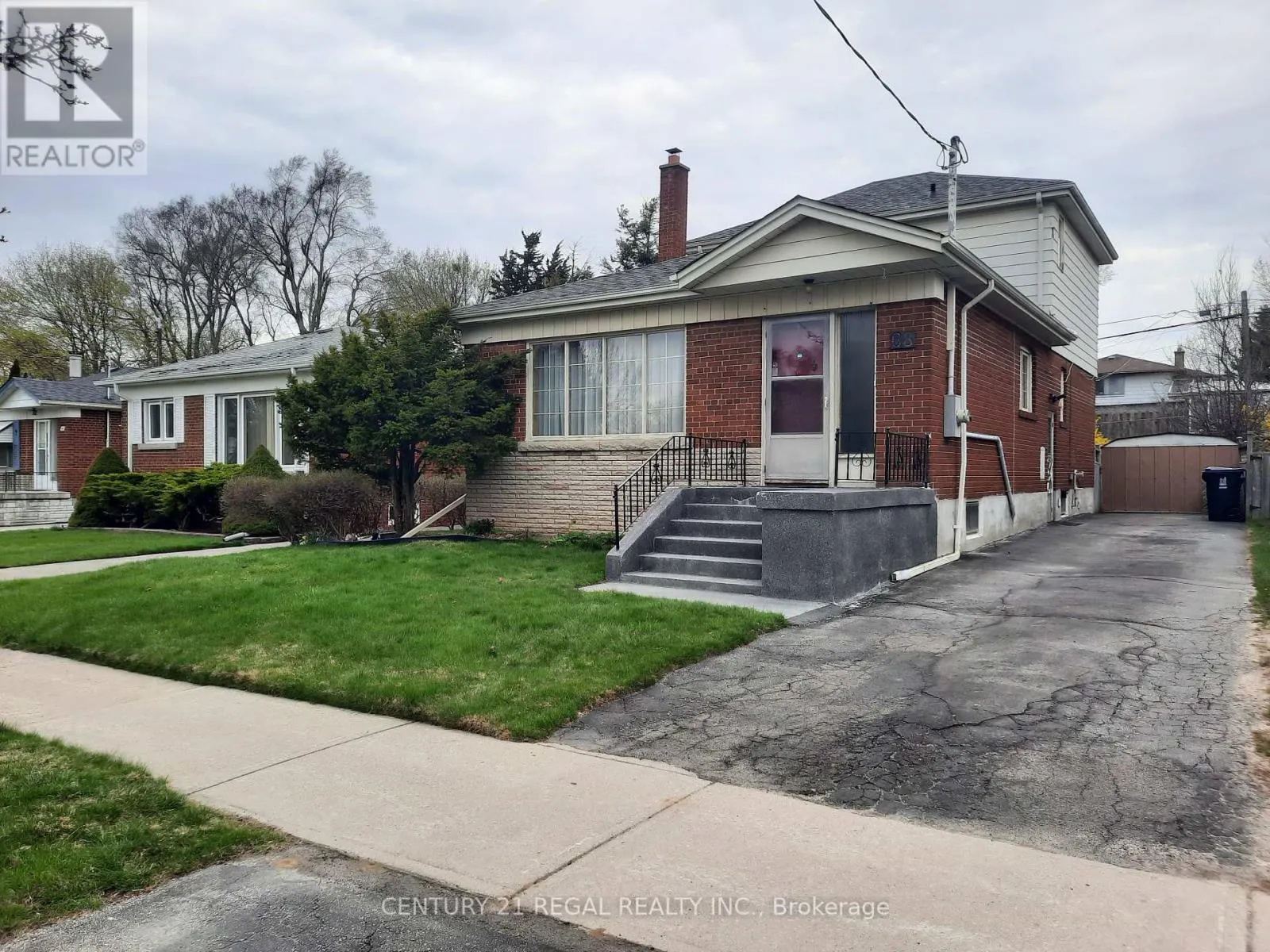 68 BLAKEMANOR BOULEVARD