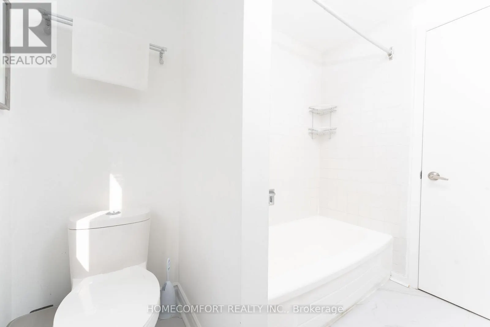 105 ROOKSNEST TRAIL