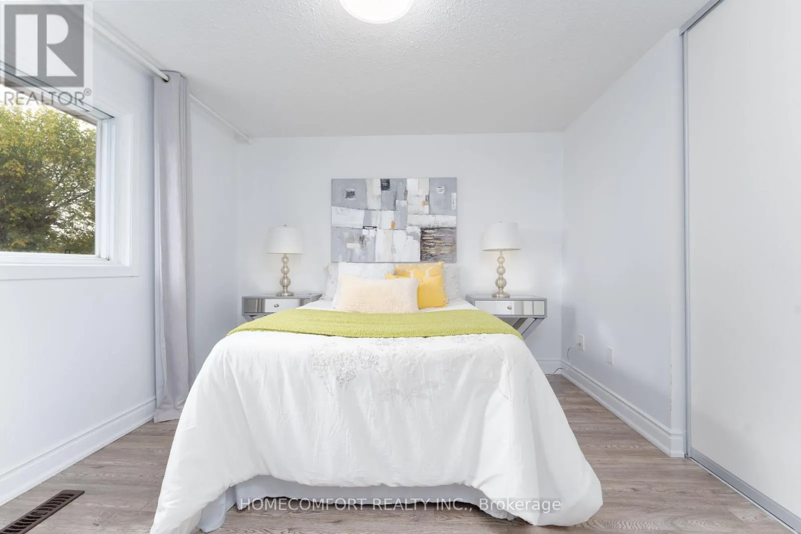 105 ROOKSNEST TRAIL