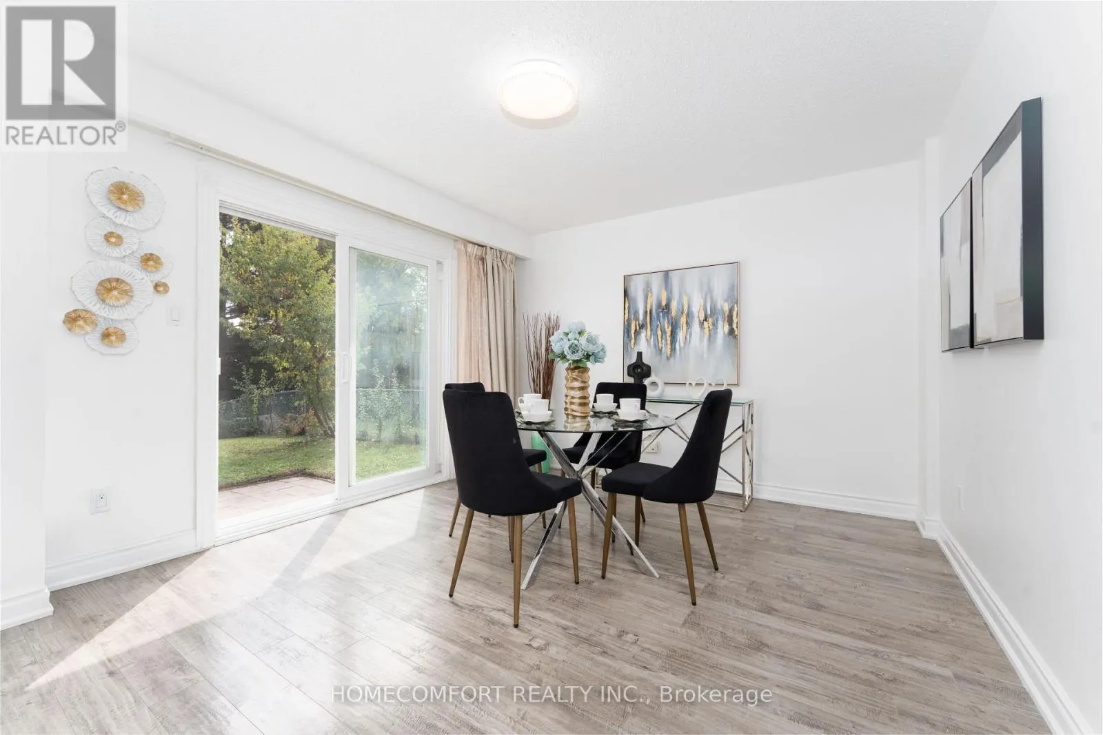 105 ROOKSNEST TRAIL