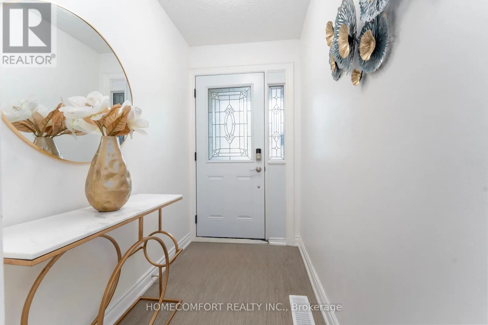105 ROOKSNEST TRAIL