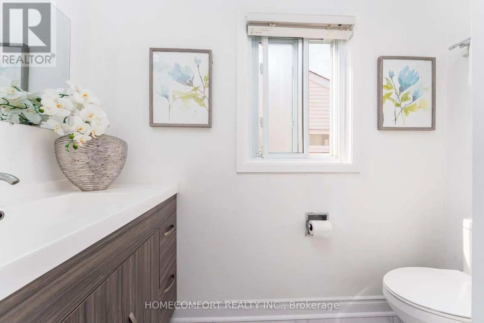 105 ROOKSNEST TRAIL