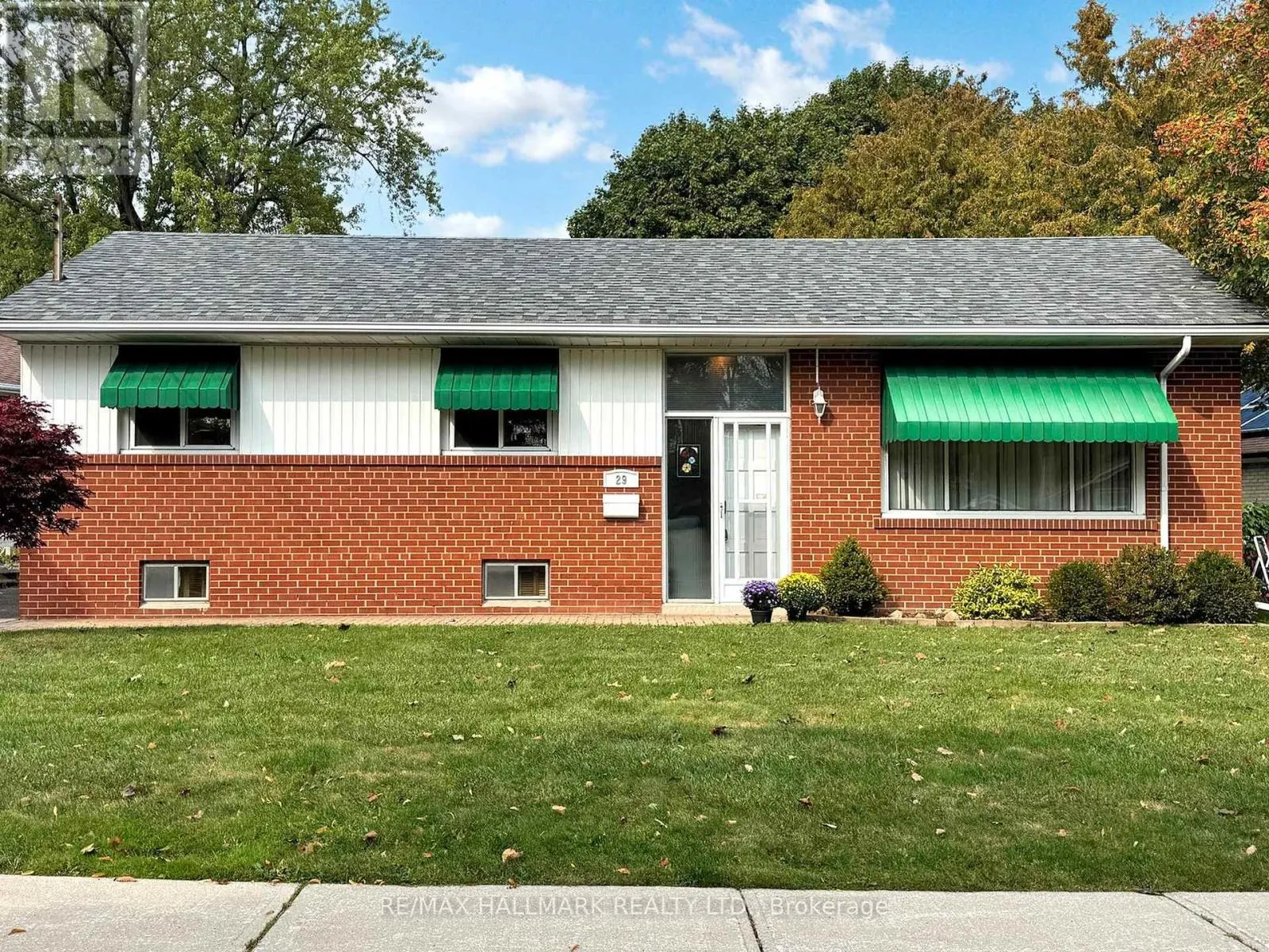 29 GOLFHAVEN DRIVE