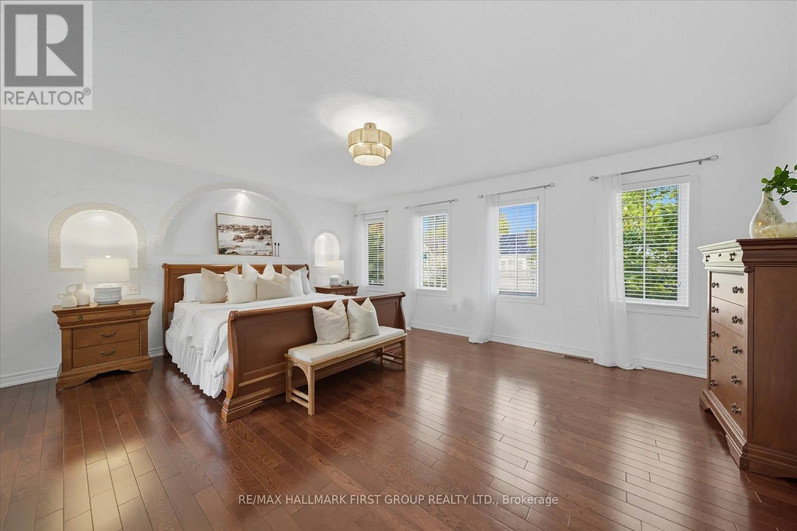 73 HOILE DRIVE
