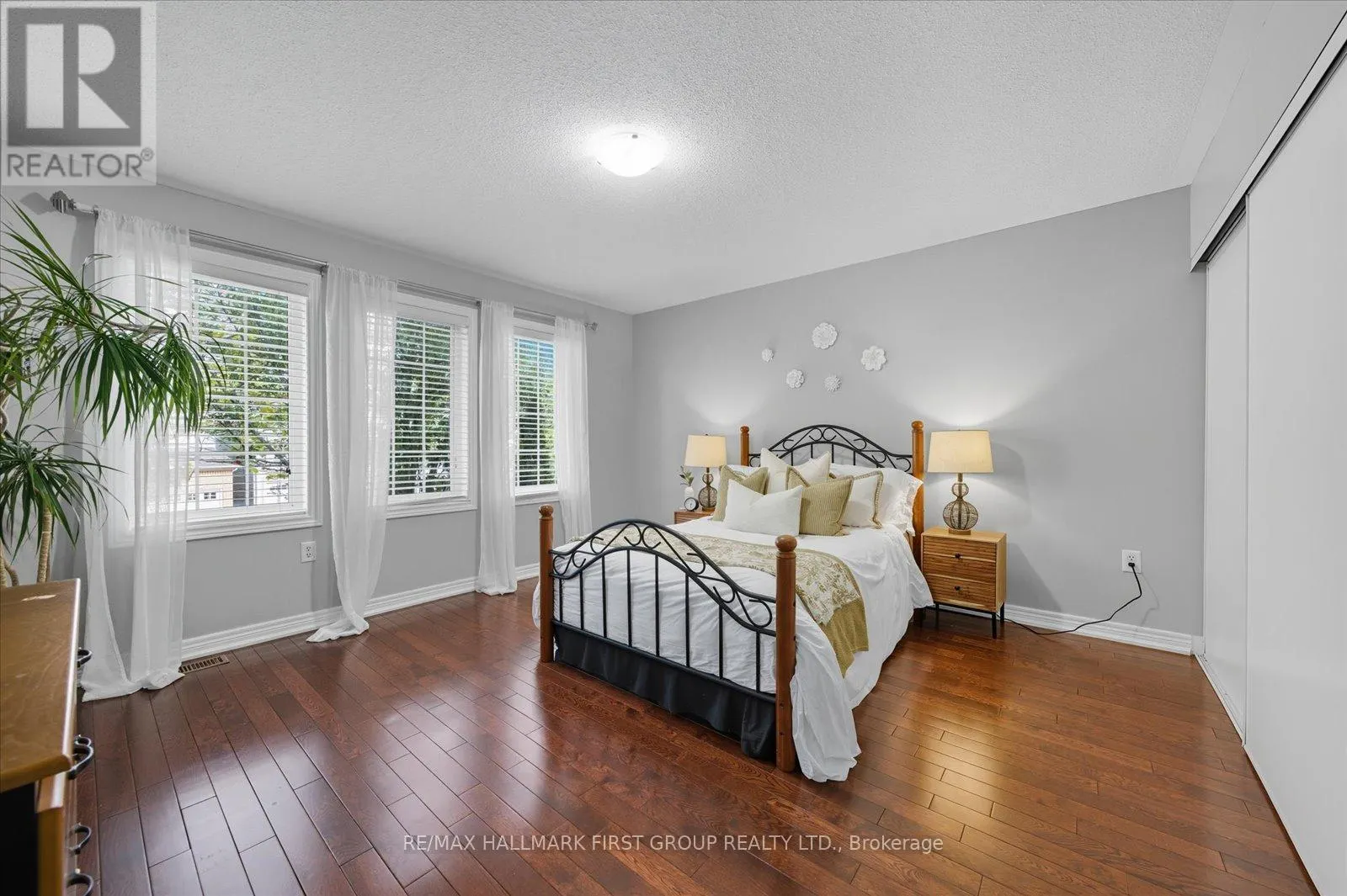 73 HOILE DRIVE