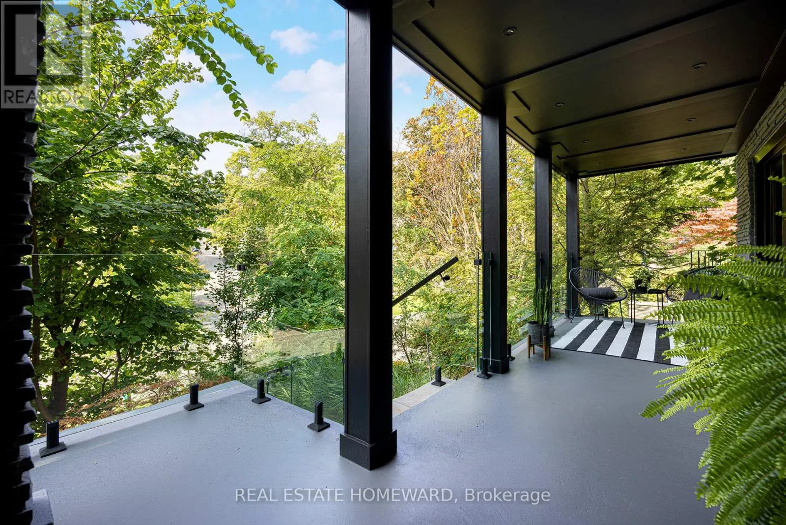 29 FALLINGBROOK DRIVE