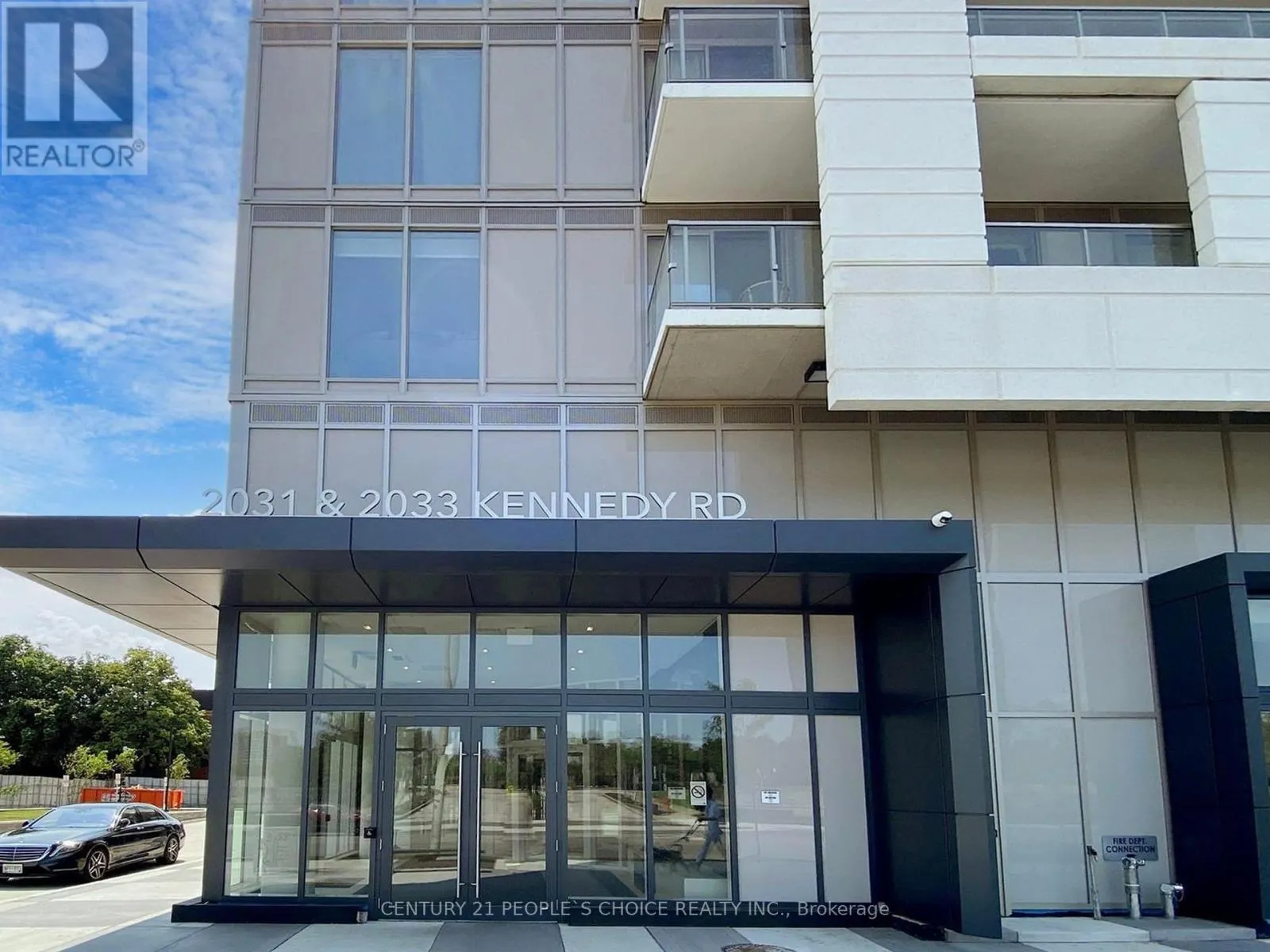 318 - 2033 KENNEDY ROAD