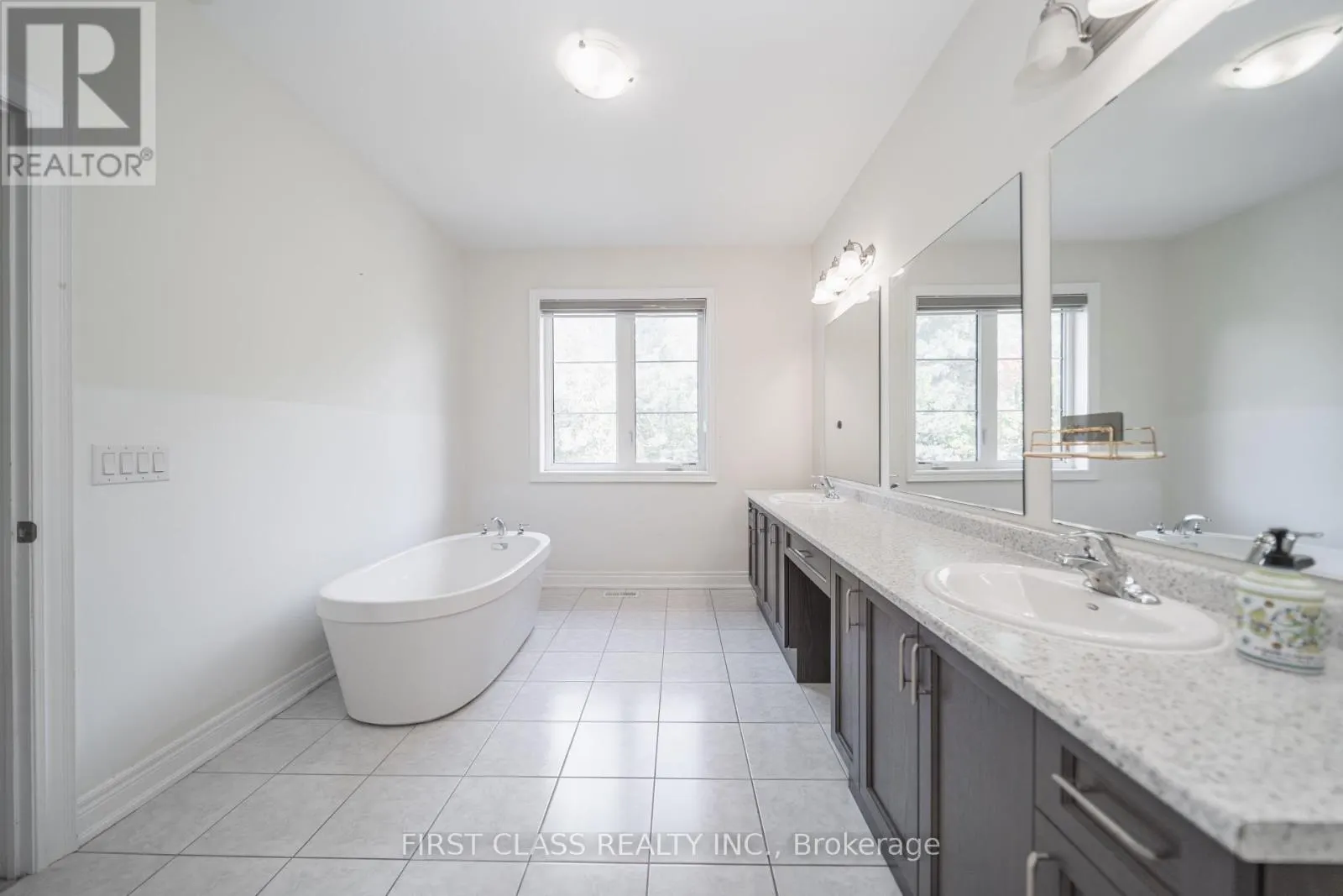 38 BEAVERDAMS DRIVE