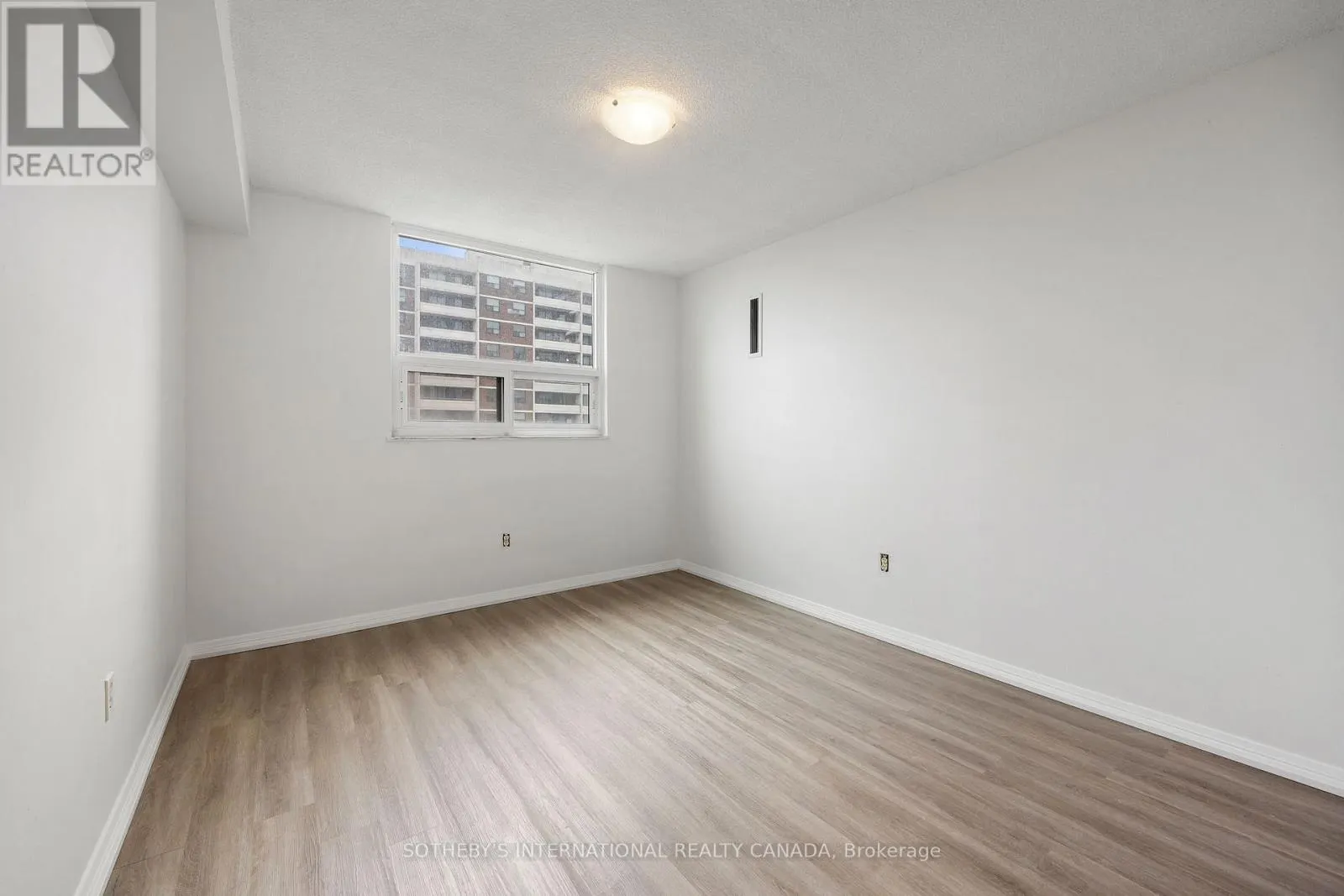 911 - 100 PRUDENTIAL DRIVE