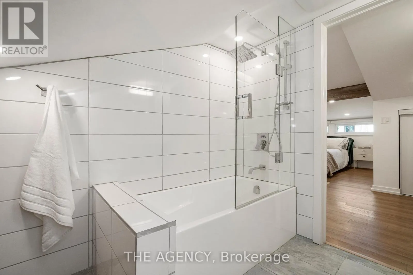 172 BROOKSIDE DRIVE