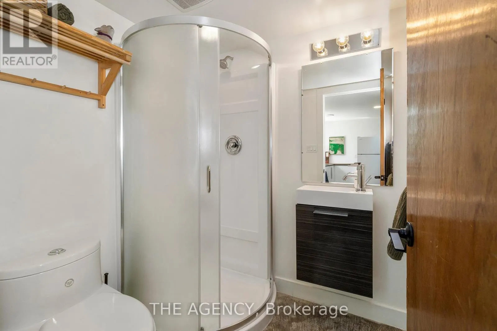 172 BROOKSIDE DRIVE