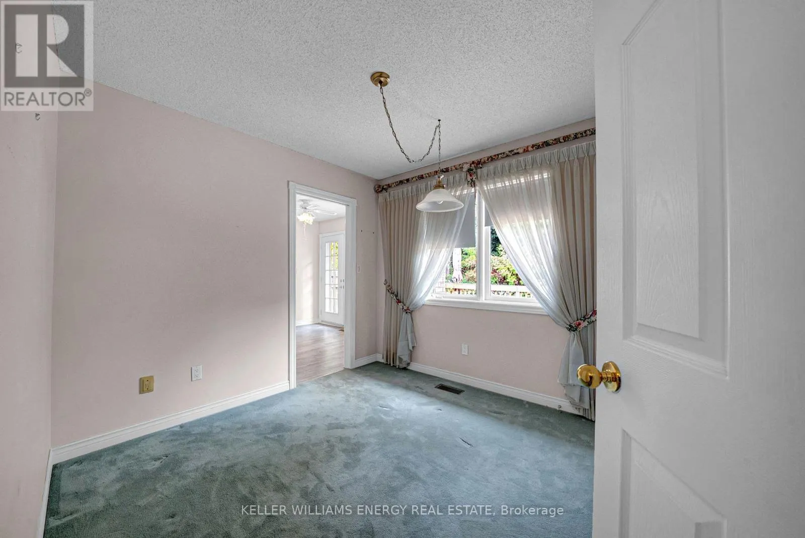 1130 SNOWBERRY COURT