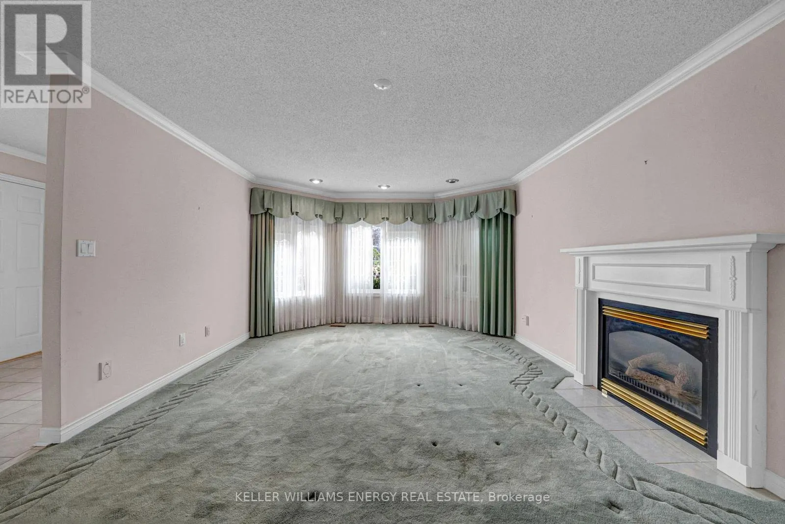 1130 SNOWBERRY COURT