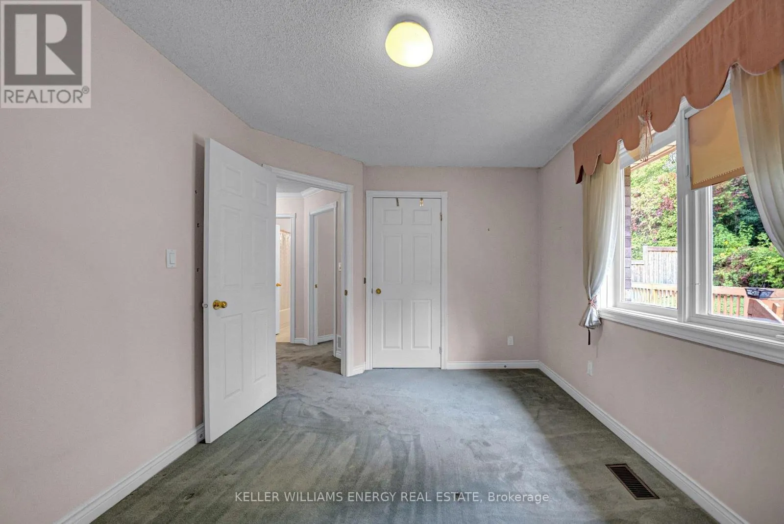 1130 SNOWBERRY COURT
