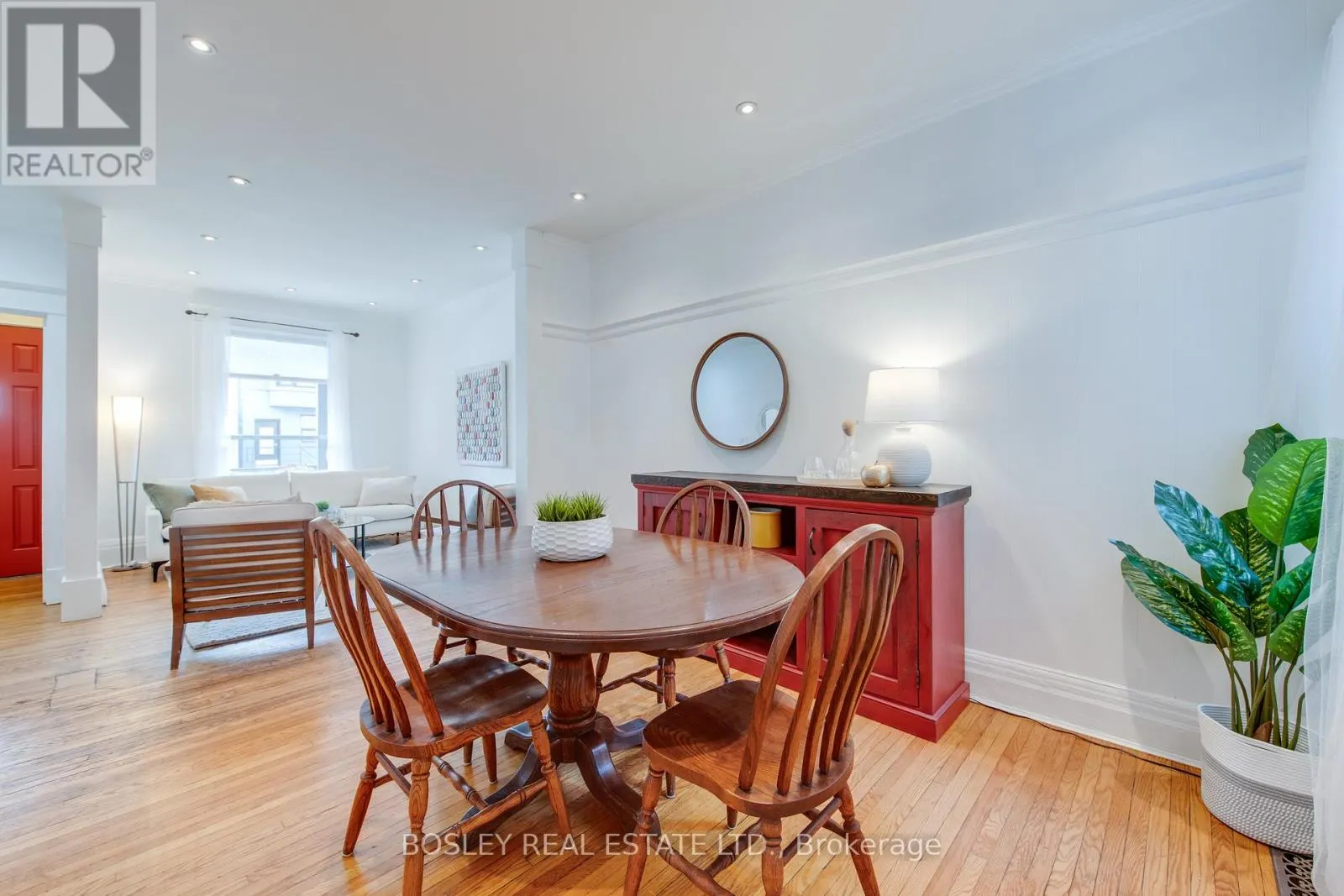 35 WINNIFRED AVENUE