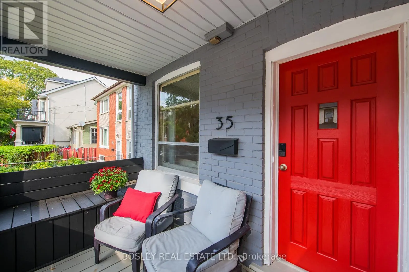 35 WINNIFRED AVENUE