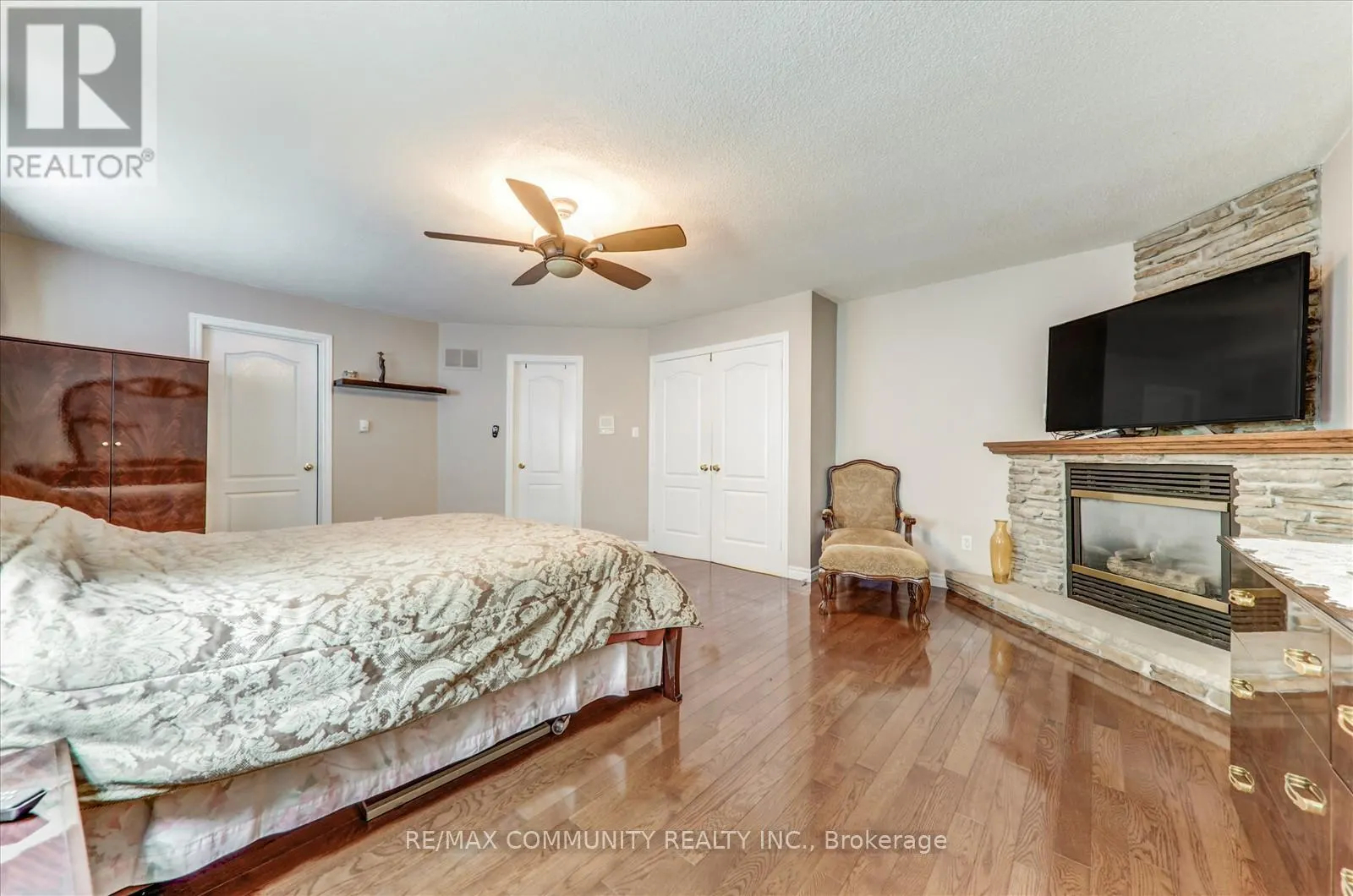 MAIN - 35 HARTRICK PLACE