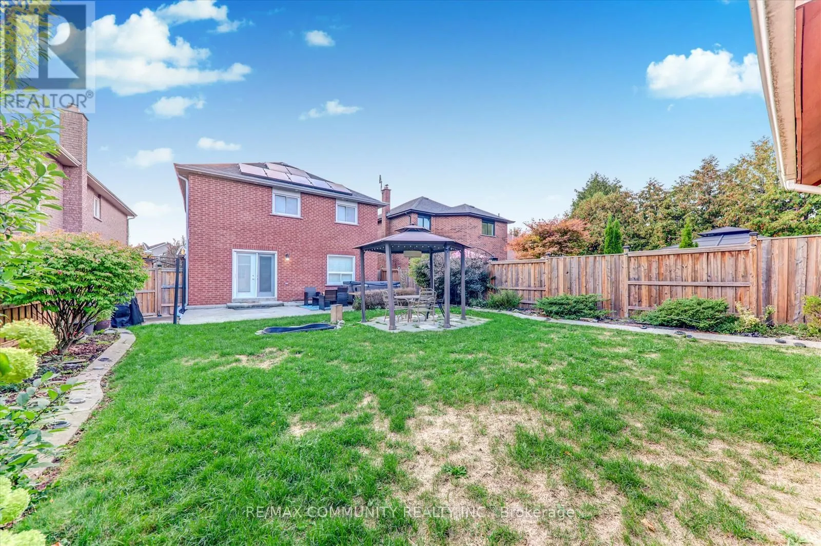 MAIN - 35 HARTRICK PLACE