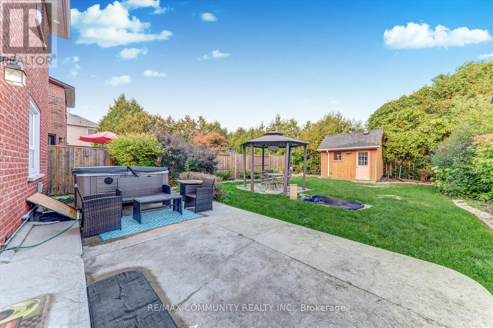 MAIN - 35 HARTRICK PLACE