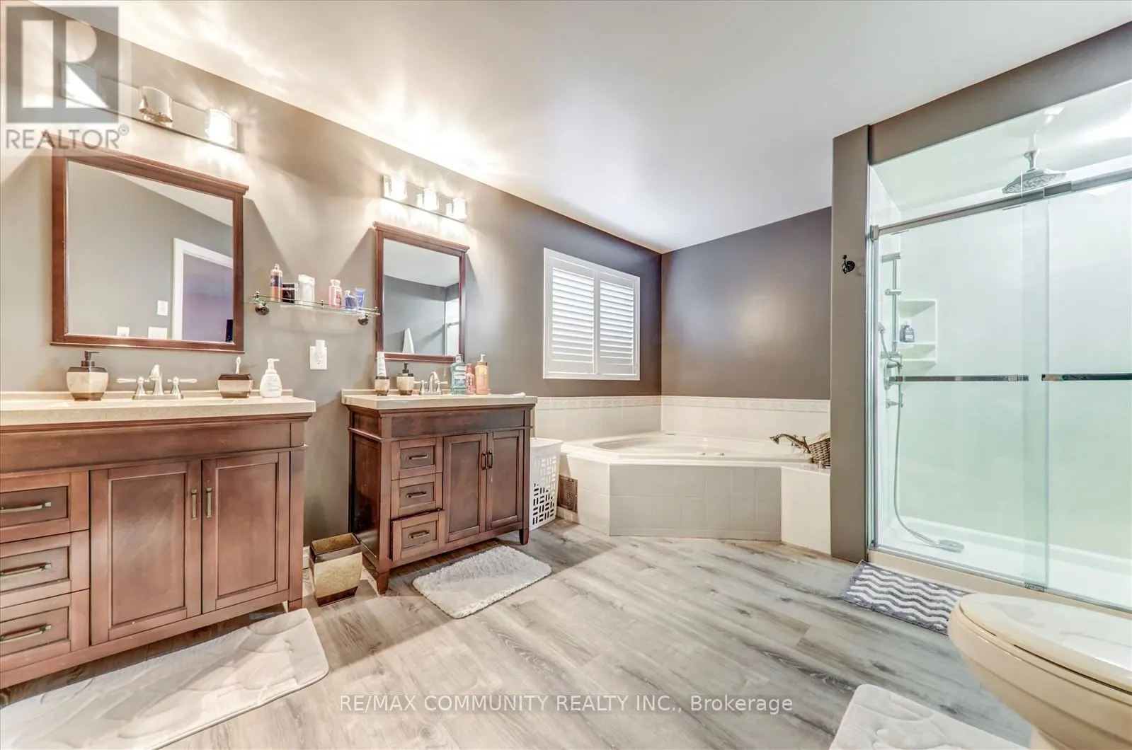 MAIN - 35 HARTRICK PLACE
