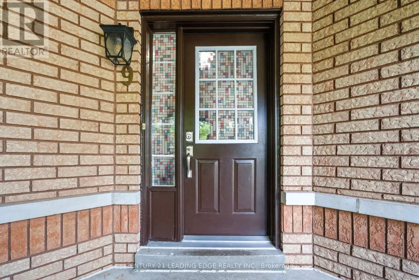 9 MCCARTNEY AVENUE